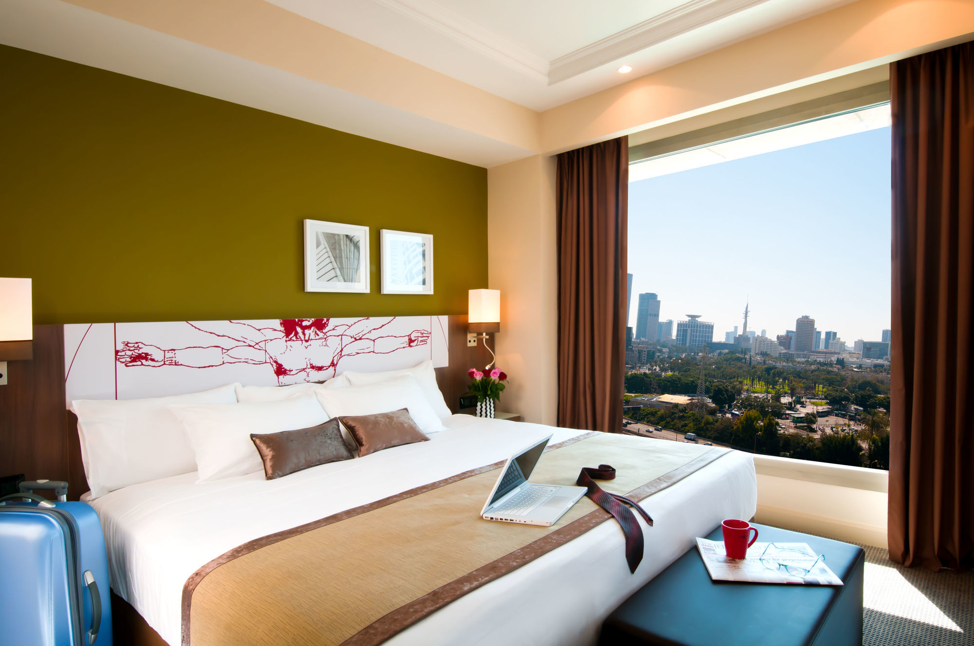 Leonardo City Tower Hotel Tel Aviv Giv'atayim Exterior foto Deluxe Room
